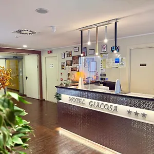 Hotel Giacosa, Mediolan